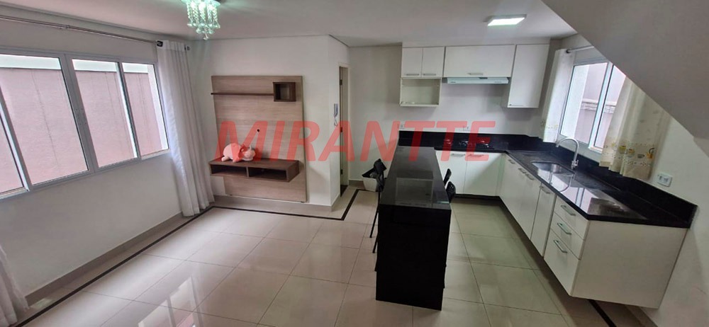 Cond. fechado de 105m² com 2 quartos em Vila Dom Pedro II