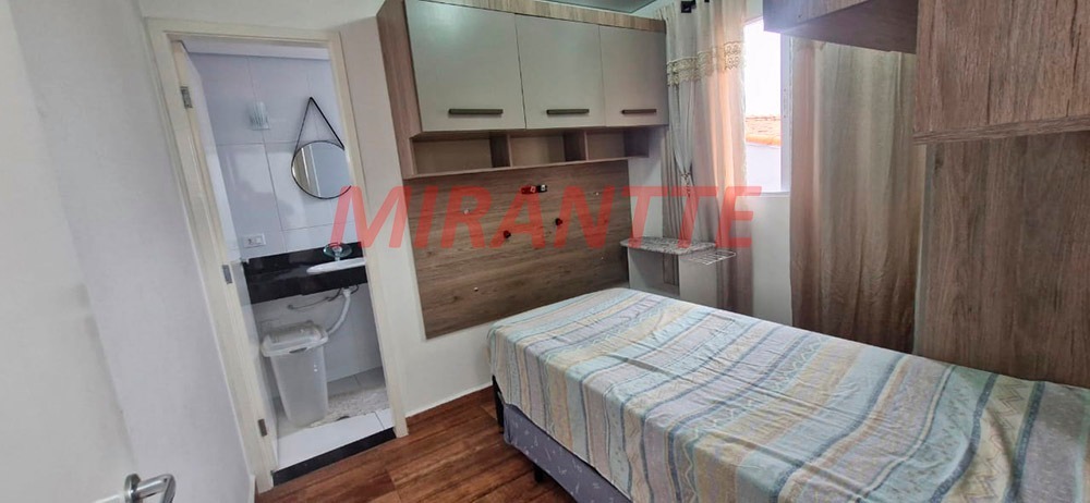 Cond. fechado de 105m² com 2 quartos em Vila Dom Pedro II