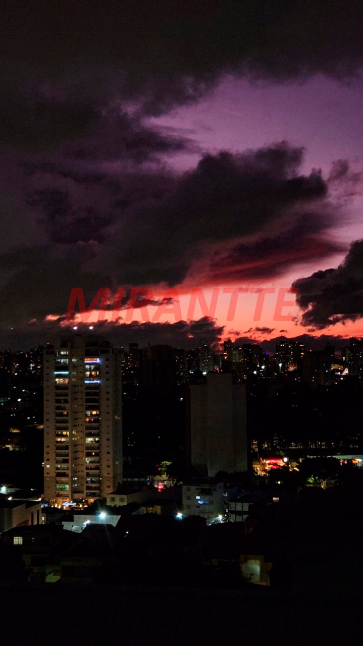 Cond. fechado de 105m² com 2 quartos em Vila Dom Pedro II