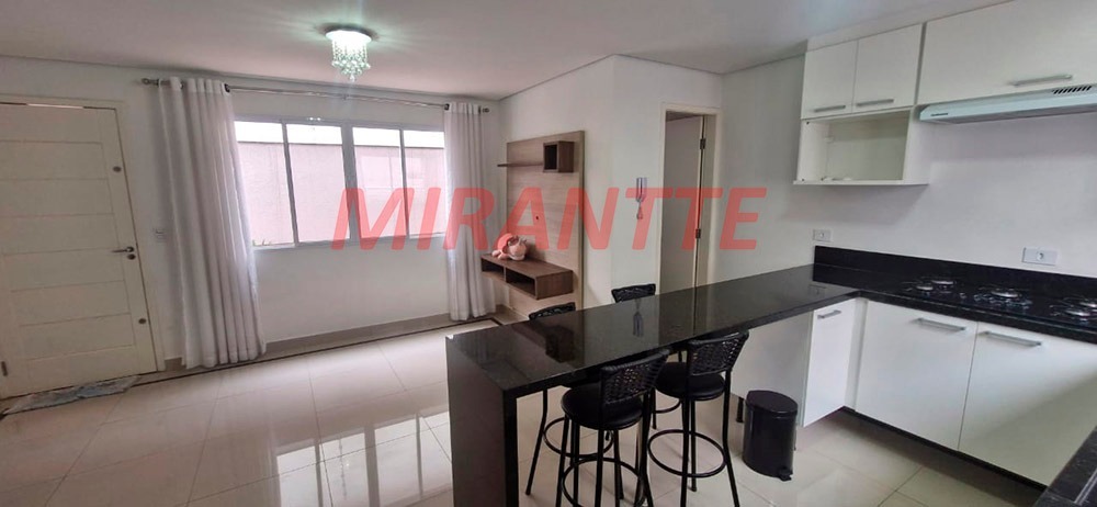 Cond. fechado de 105m² com 2 quartos em Vila Dom Pedro II