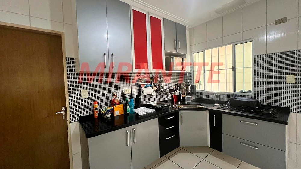Casa terrea de 134m² com 3 quartos em Jardim Guapíra