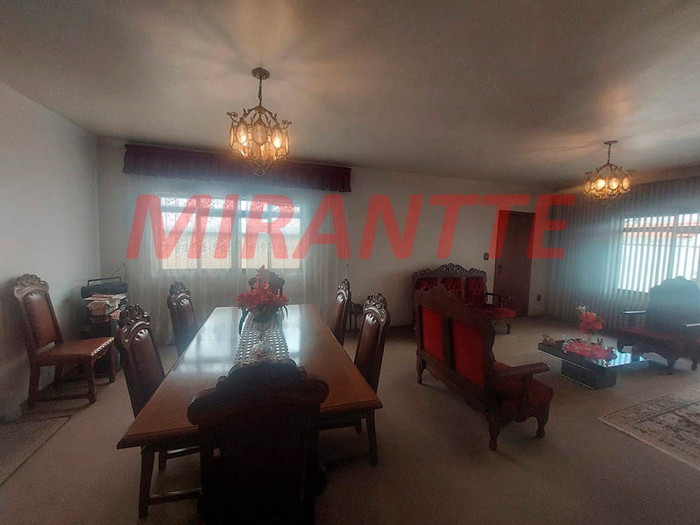 Casa terrea de 180m² com 4 quartos em Vila Maria Alta