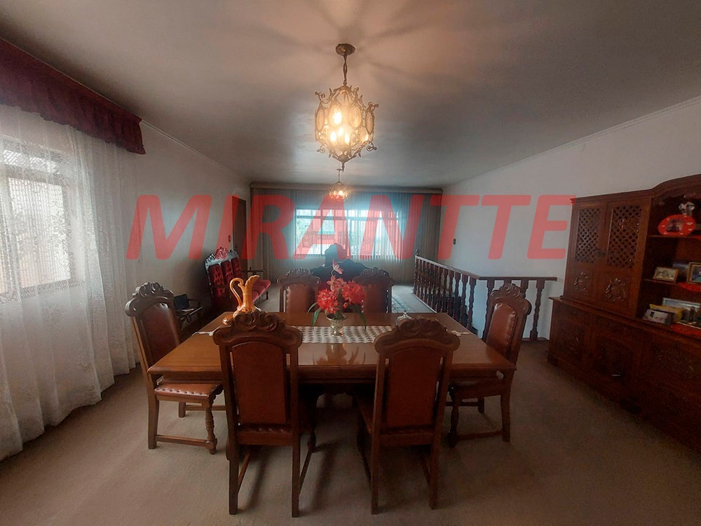 Casa terrea de 180m² com 4 quartos em Vila Maria Alta