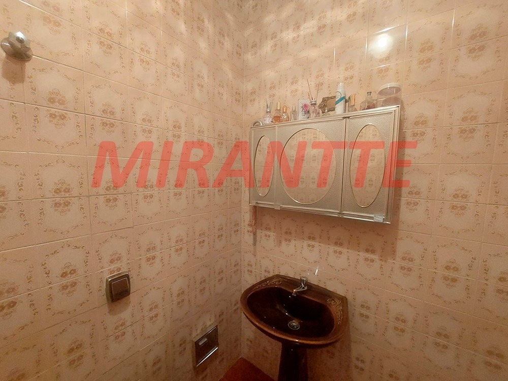 Casa terrea de 180m² com 4 quartos em Vila Maria Alta