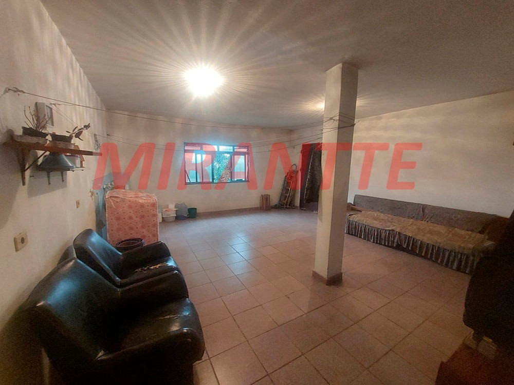 Casa terrea de 180m² com 4 quartos em Vila Maria Alta