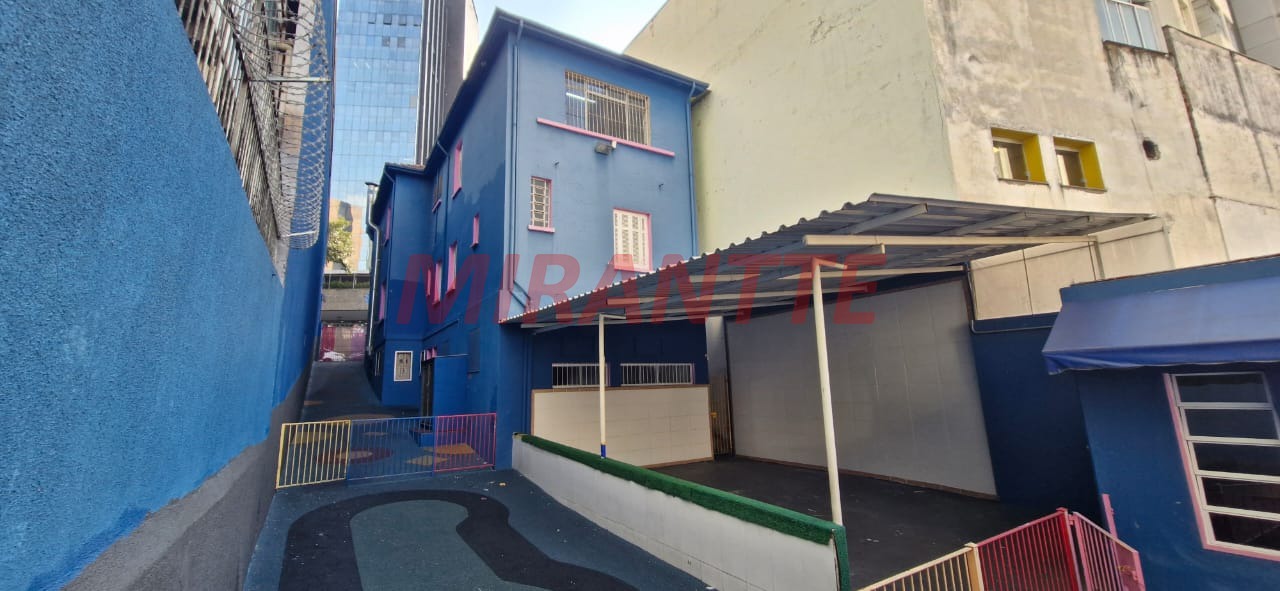 Comercial de 408m² em Bela Vista