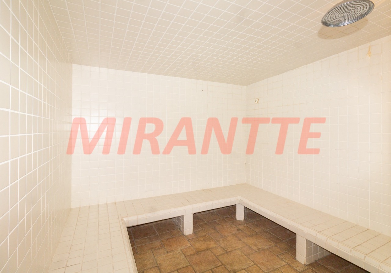Cond. fechado de 1106m² com 12 quartos em Tremembe