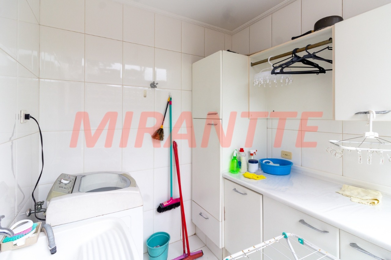 Cond. fechado de 1106m² com 12 quartos em Tremembe