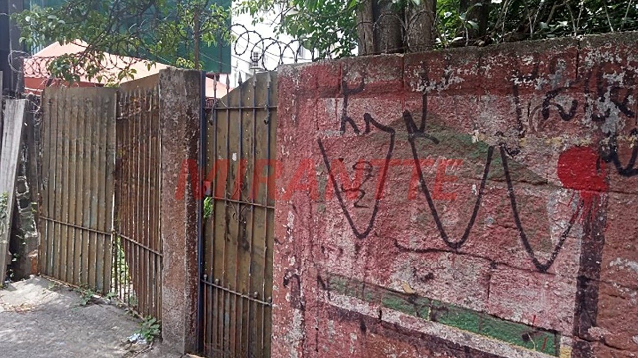 Terreno de 250m² em Vila Sabrina