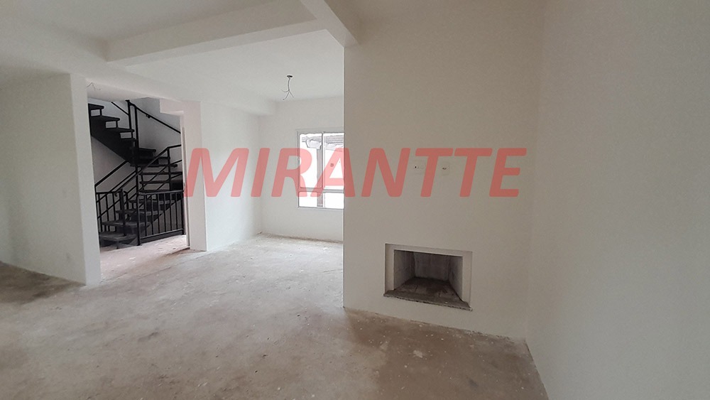 Sobrado de 173m² com 3 quartos em JD. DA GLORIA