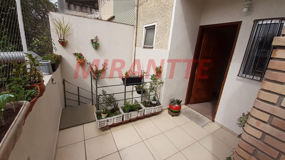 Cond. fechado de 100m² com 3 quartos em Imirim