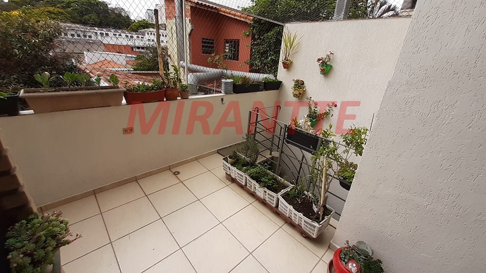 Cond. fechado de 100m² com 3 quartos em Imirim