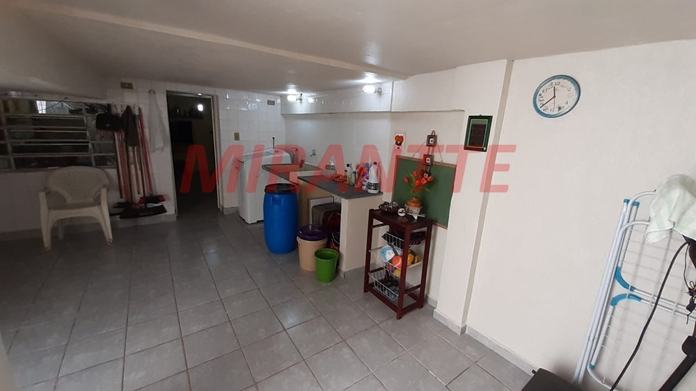 Cond. fechado de 100m² com 3 quartos em Imirim