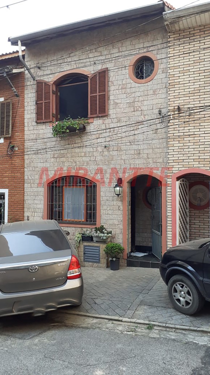 Cond. fechado de 100m² com 3 quartos em Imirim