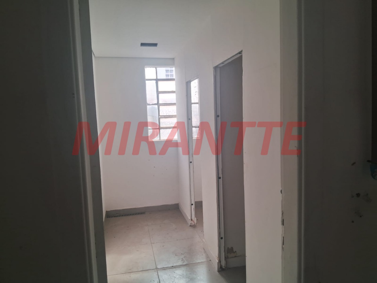 Comercial de 280m² em Jardim Santa Cruz