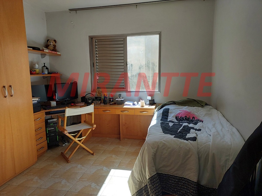 Casa terrea de 218m² com 2 quartos em Vila Mazzei