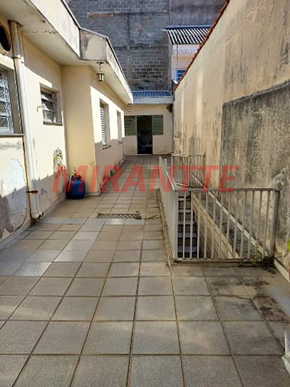 Casa terrea de 218m² com 2 quartos em Vila Mazzei