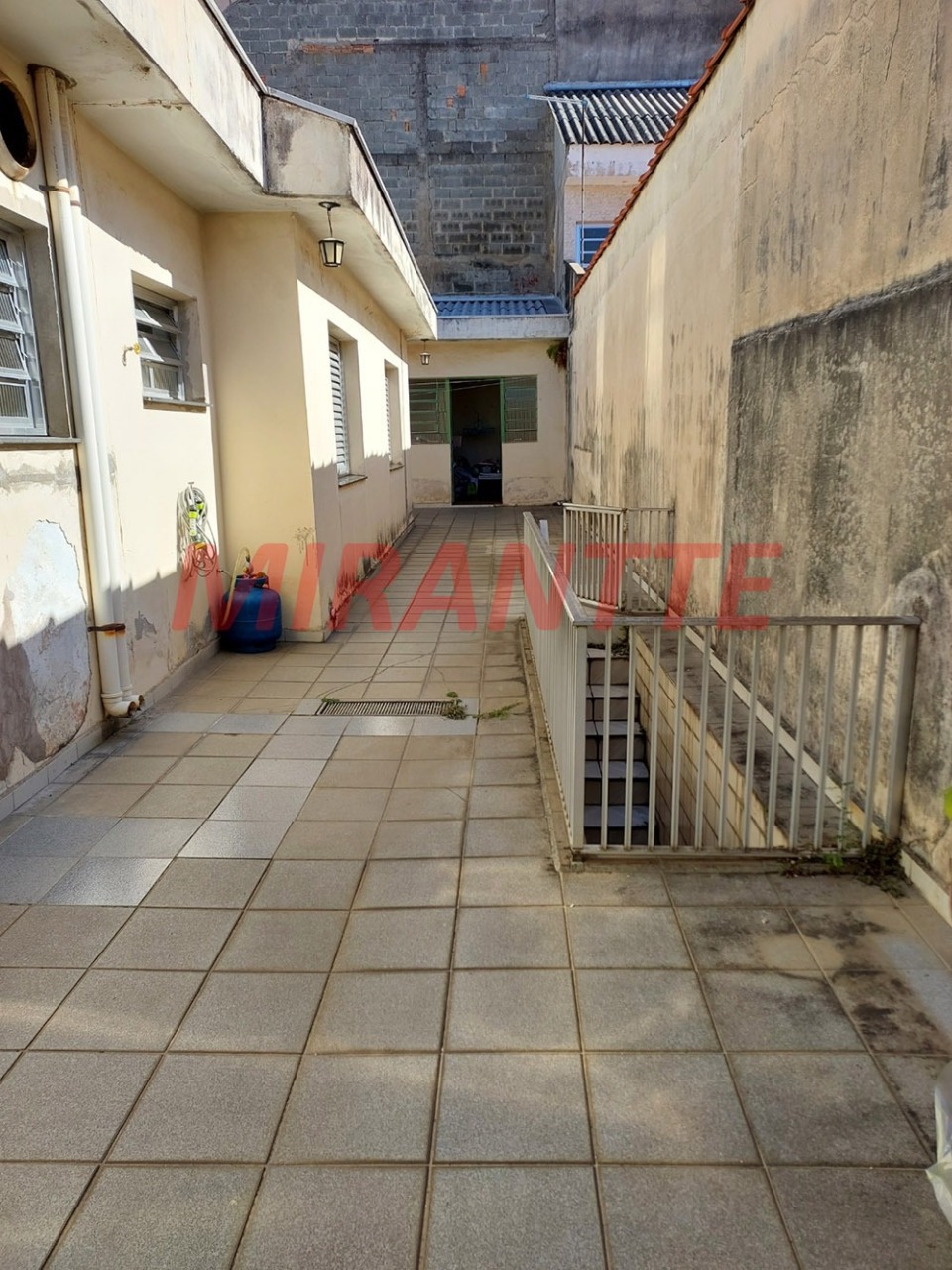 Casa terrea de 218m² com 2 quartos em Vila Mazzei