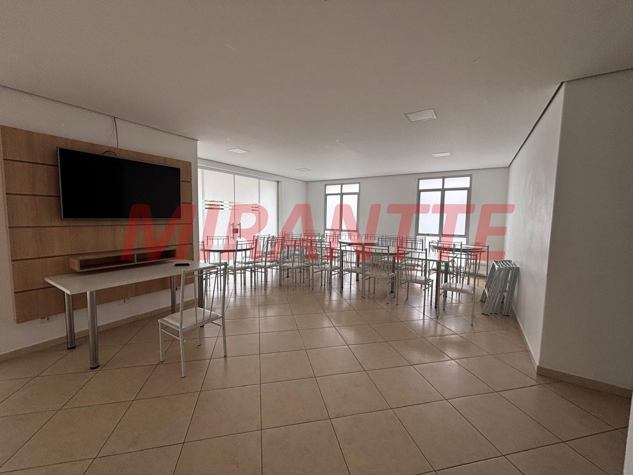 Apartamento de 70m² com 3 quartos em Santa Teresinha