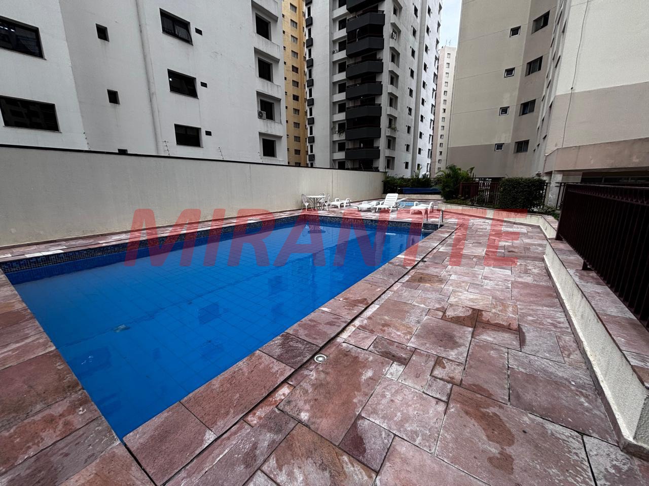 Apartamento de 70m² com 3 quartos em Santa Teresinha