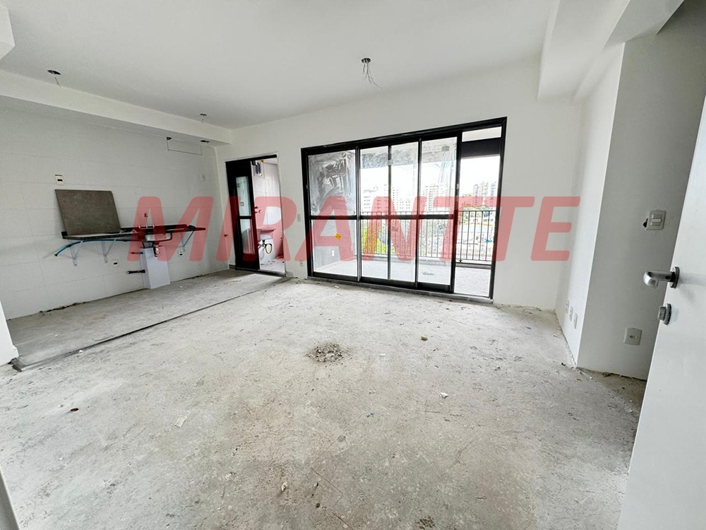 Apartamento de 75m² com 2 quartos em Santana