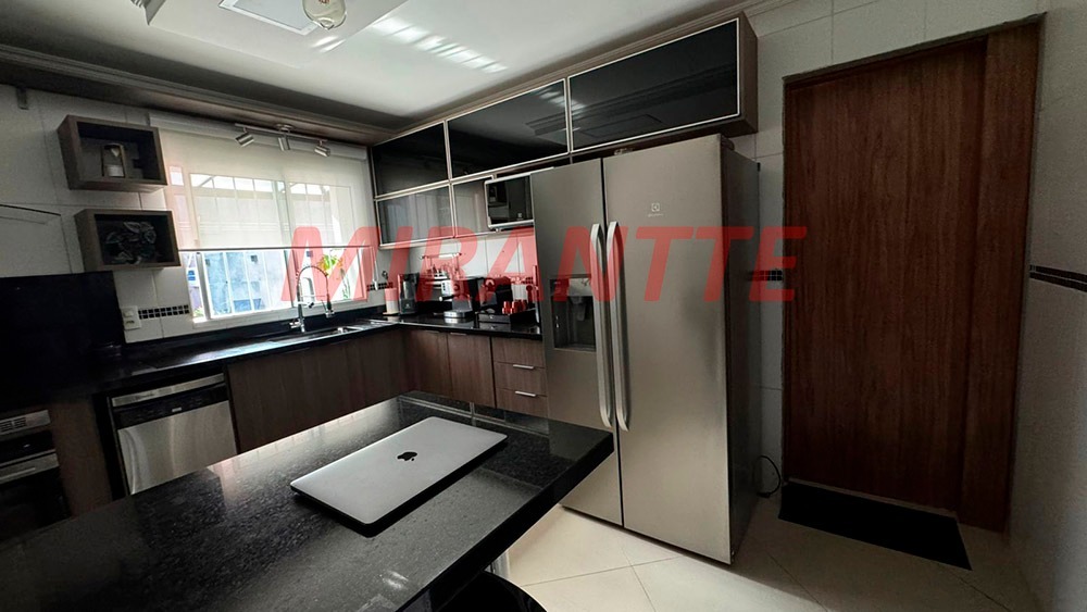 Casa terrea de 131m² com 3 quartos em Jardim Leonor Mendes De Barros