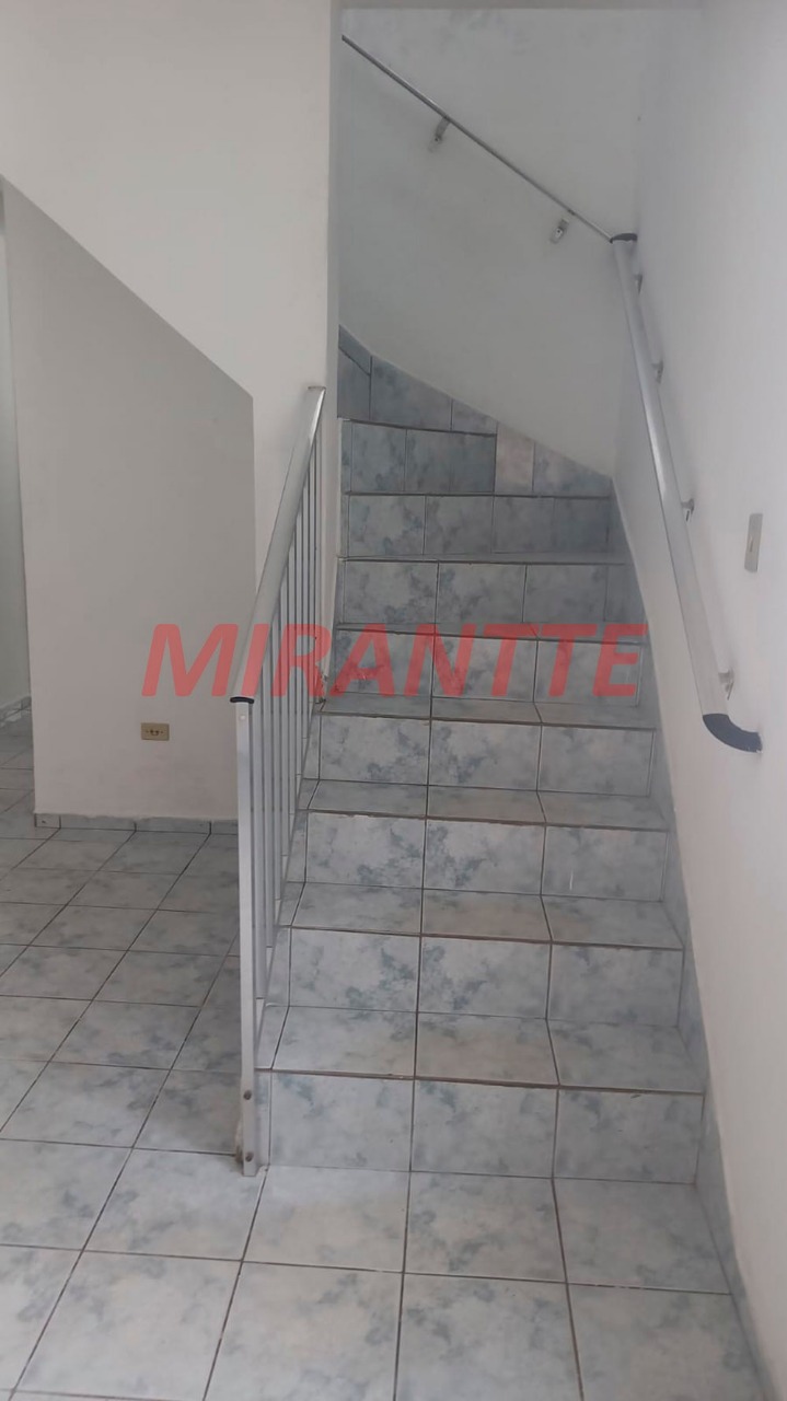 Sobrado de 180m² com 4 quartos em Jardim Álamo