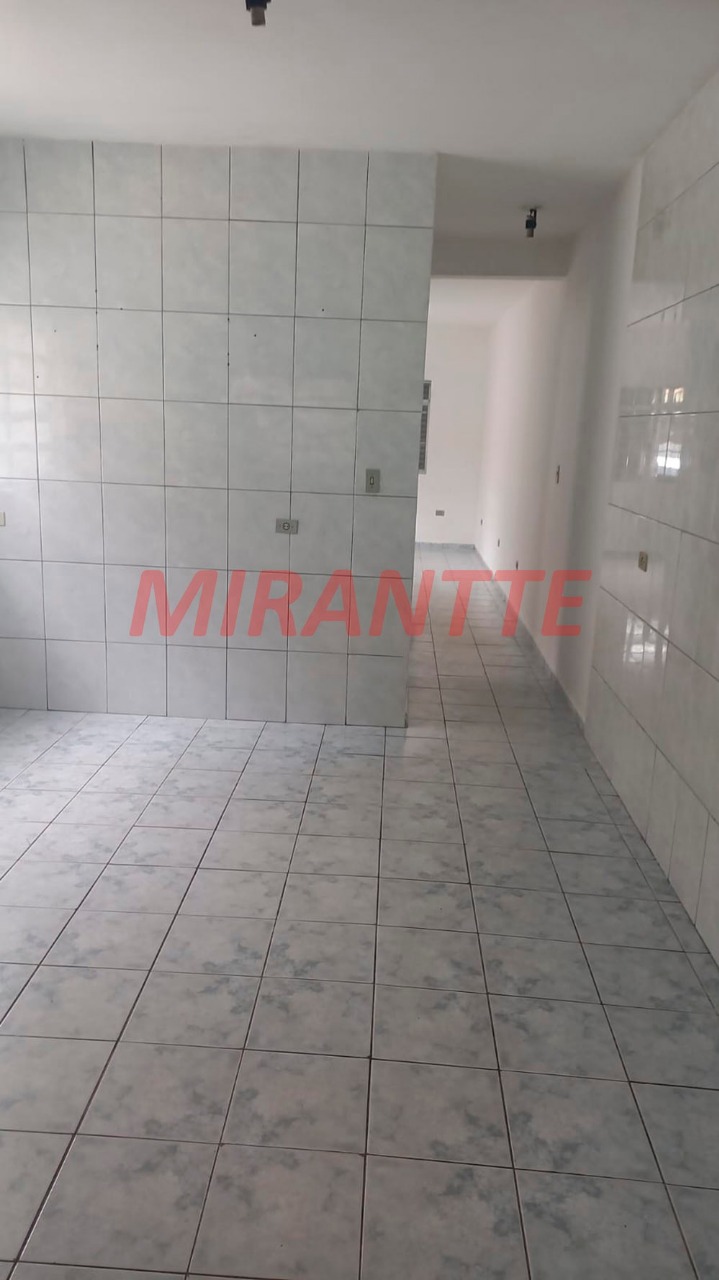 Sobrado de 180m² com 4 quartos em Jardim Álamo