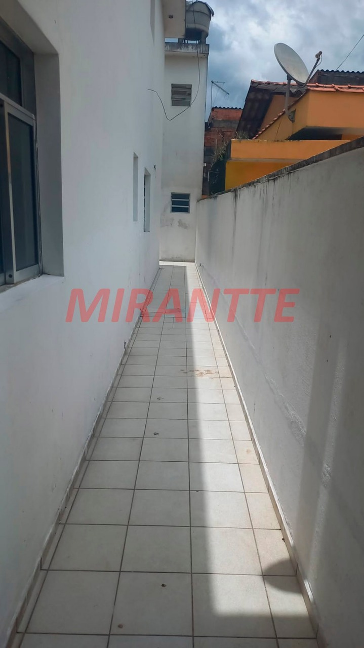 Sobrado de 180m² com 4 quartos em Jardim Álamo