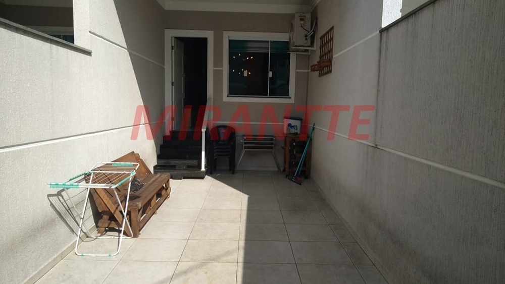 Sobrado de 68m² com 3 quartos em Vila Constança