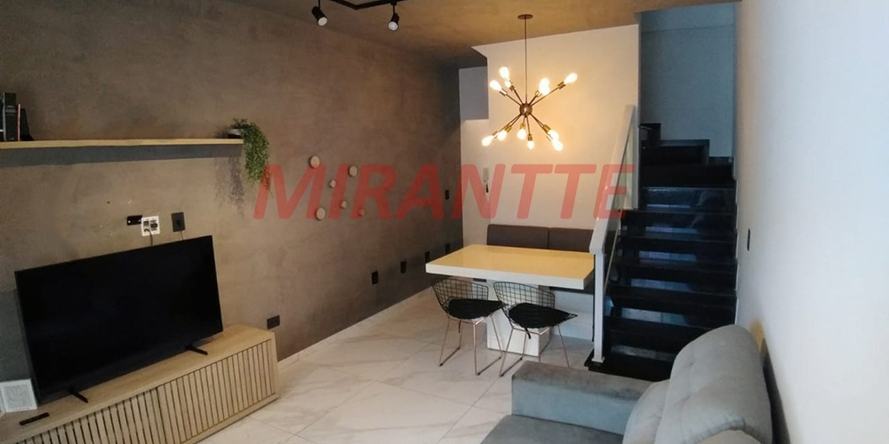 Sobrado de 68m² com 3 quartos em Vila Constança