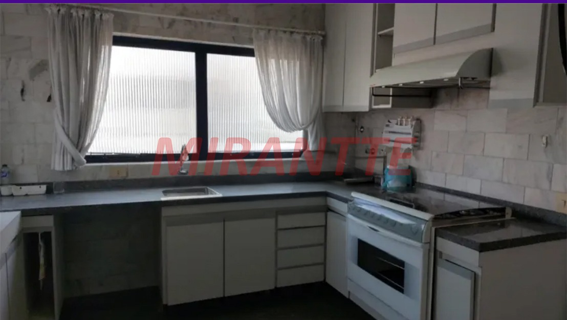 Apartamento de 200m² com 4 quartos em Alto da Lapa