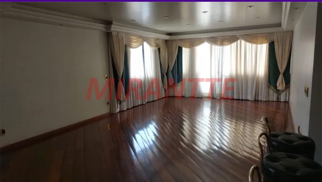 Apartamento de 200m² com 4 quartos em Alto da Lapa
