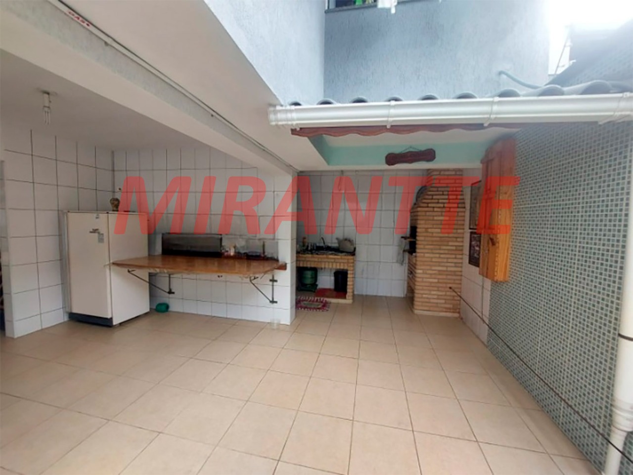 Sobrado de 256m² com 4 quartos em Vila Maria Alta