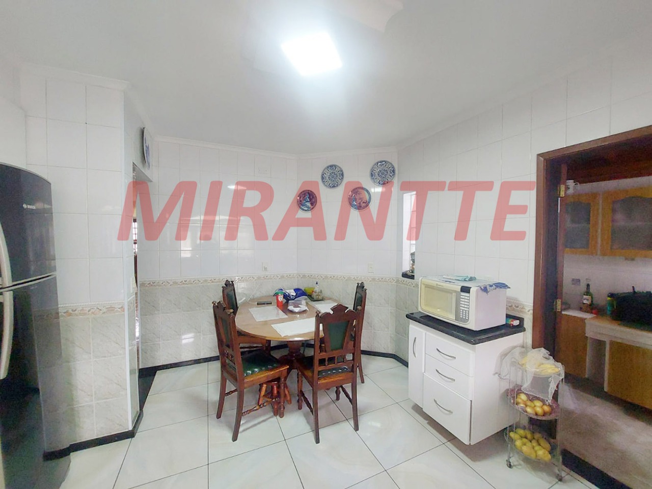 Sobrado de 256m² com 4 quartos em Vila Maria Alta