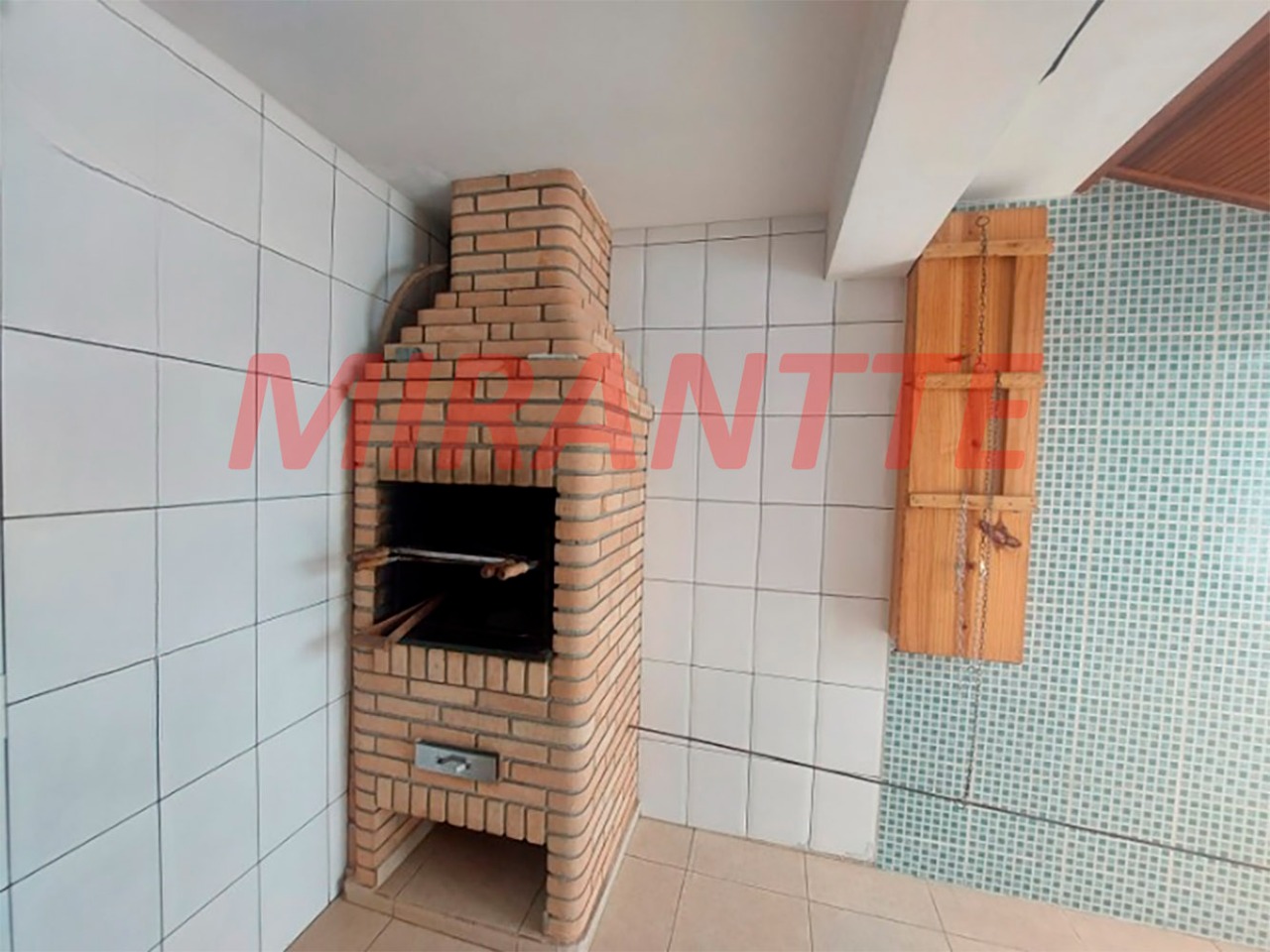 Sobrado de 256m² com 4 quartos em Vila Maria Alta