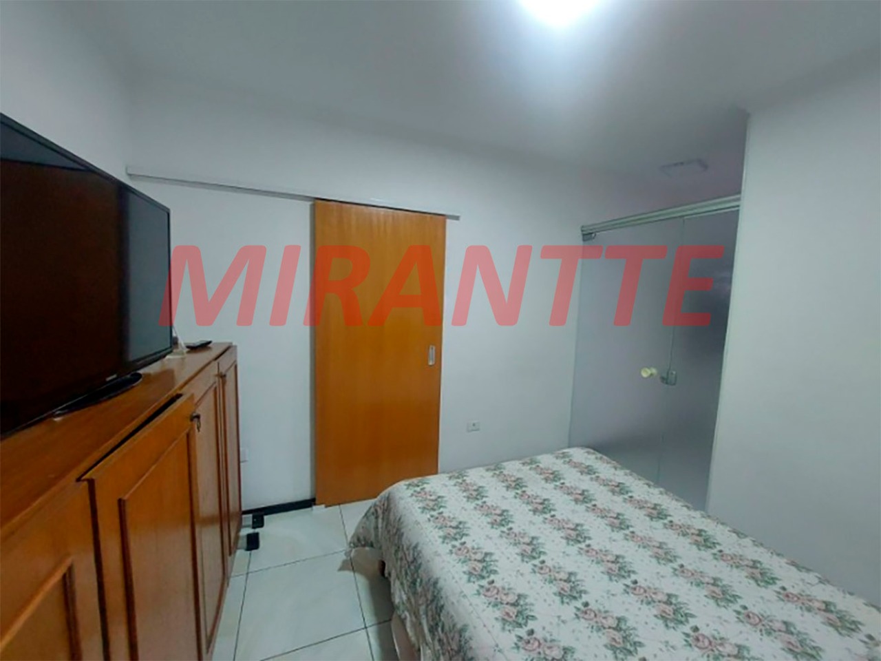 Sobrado de 256m² com 4 quartos em Vila Maria Alta