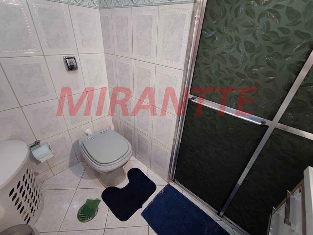Cond. fechado de 110m² com 3 quartos em Vila Carbone