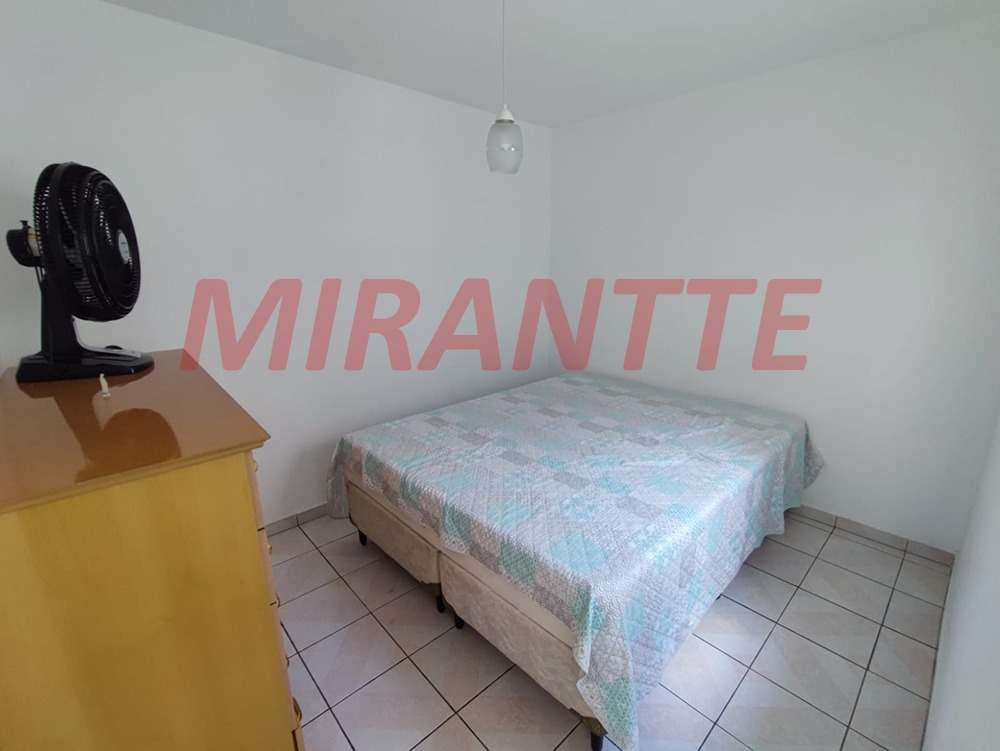 Cond. fechado de 110m² com 3 quartos em Vila Carbone