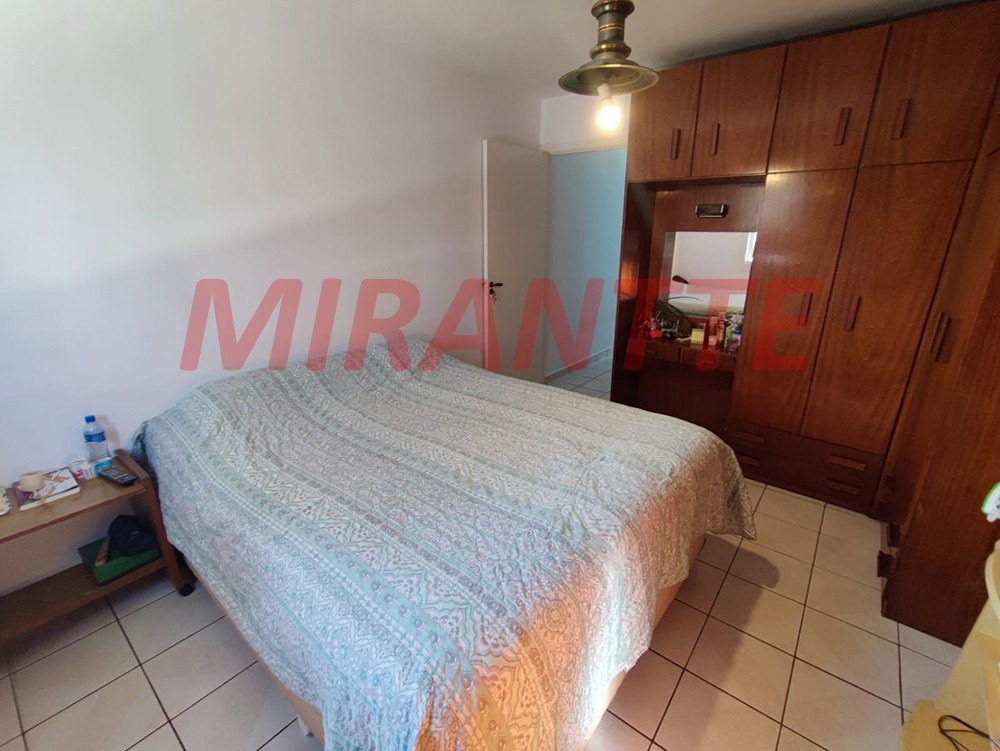 Cond. fechado de 110m² com 3 quartos em Vila Carbone