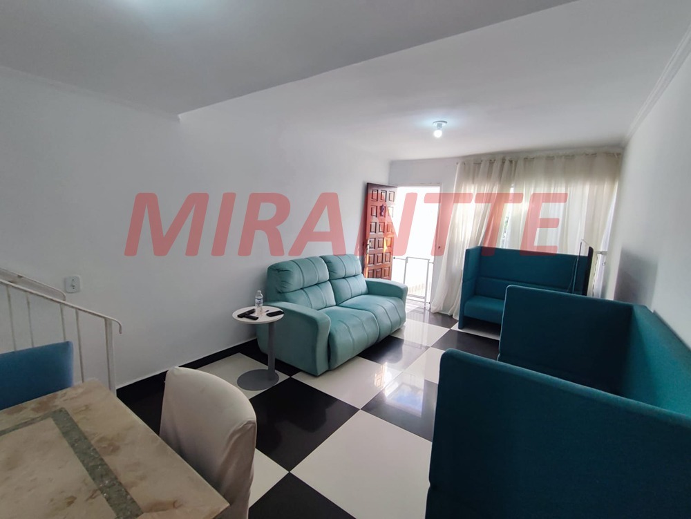 Cond. fechado de 110m² com 3 quartos em Vila Carbone