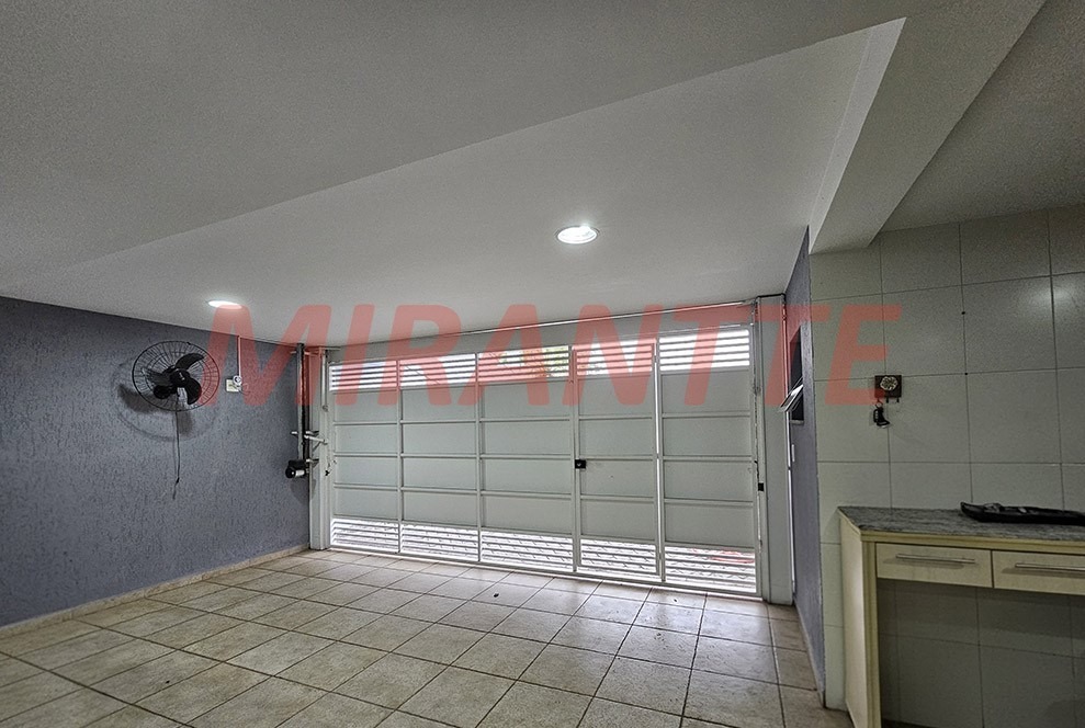 Cond. fechado de 283m² com 3 quartos em Horto Florestal