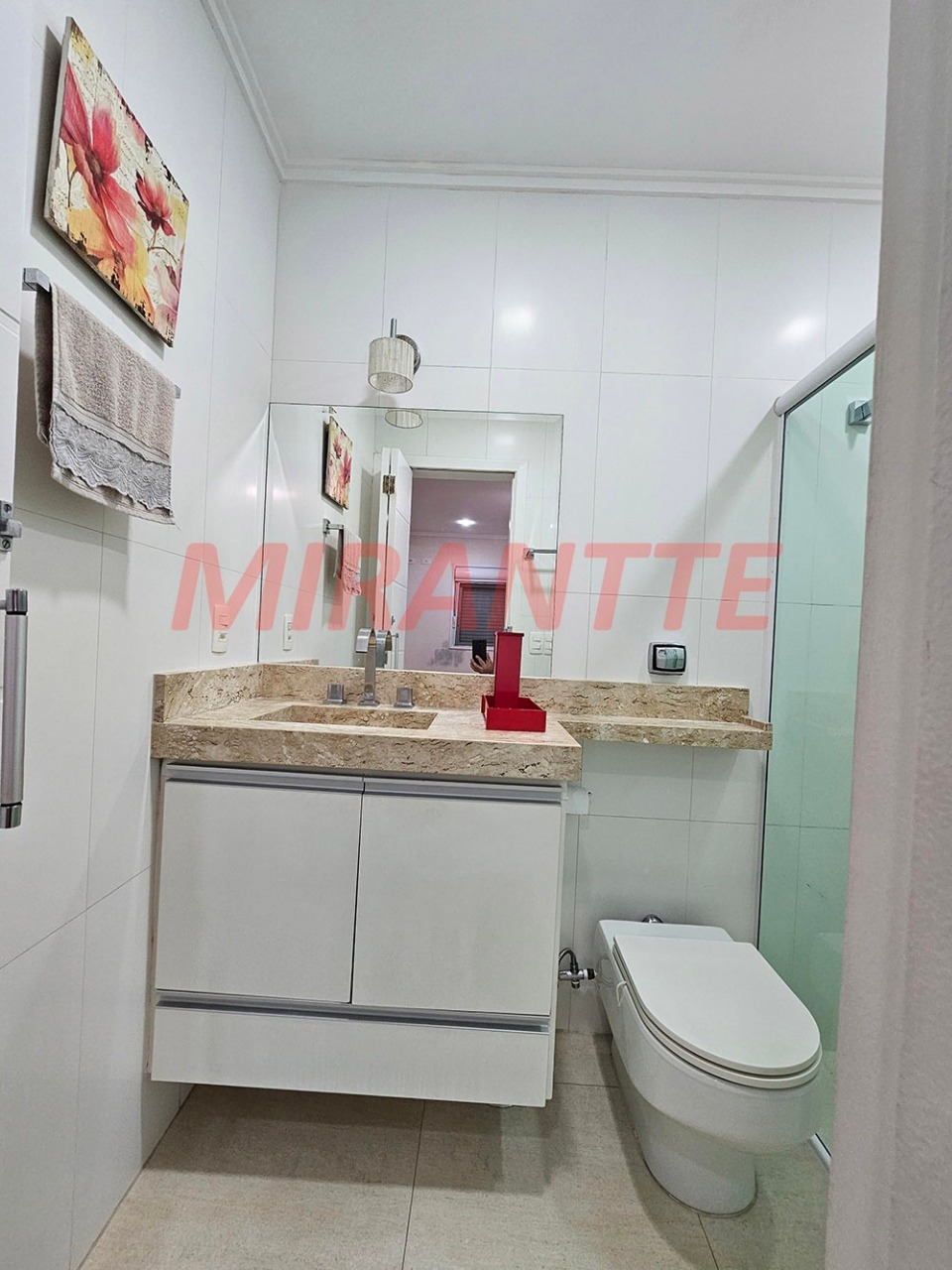 Cond. fechado de 283m² com 3 quartos em Horto Florestal
