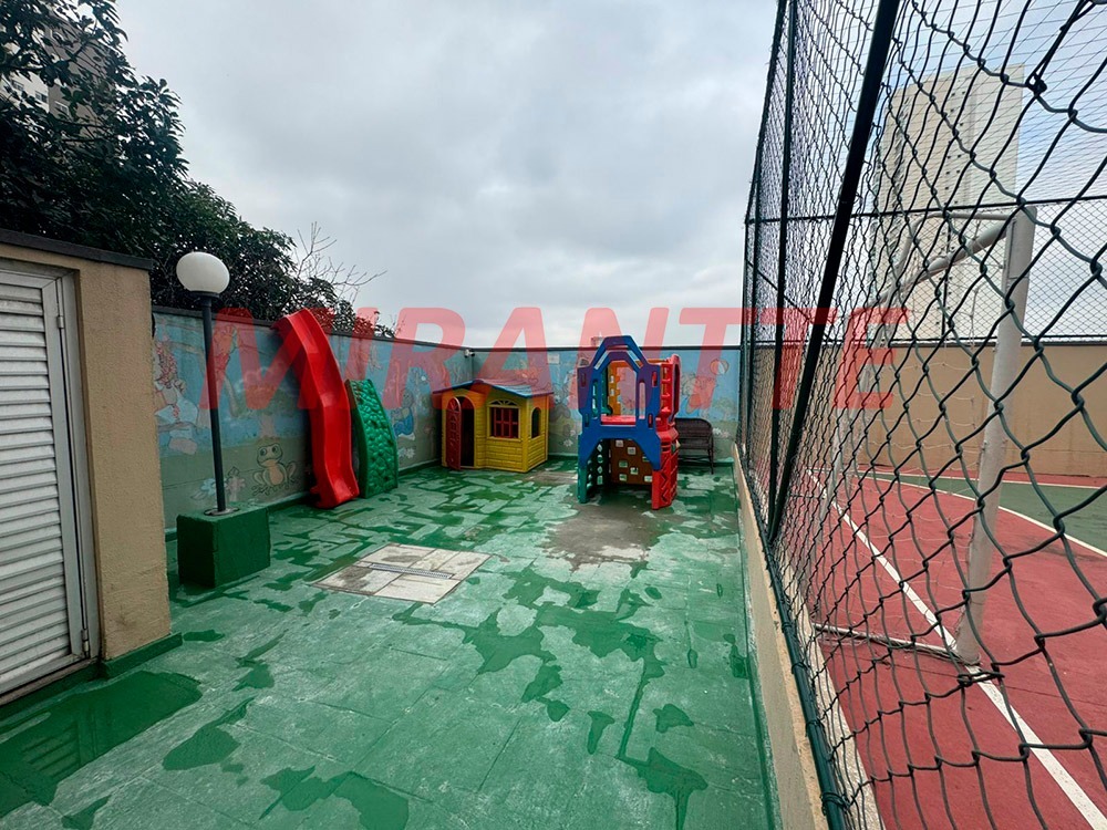 Apartamento de 80m² com 3 quartos em Santana