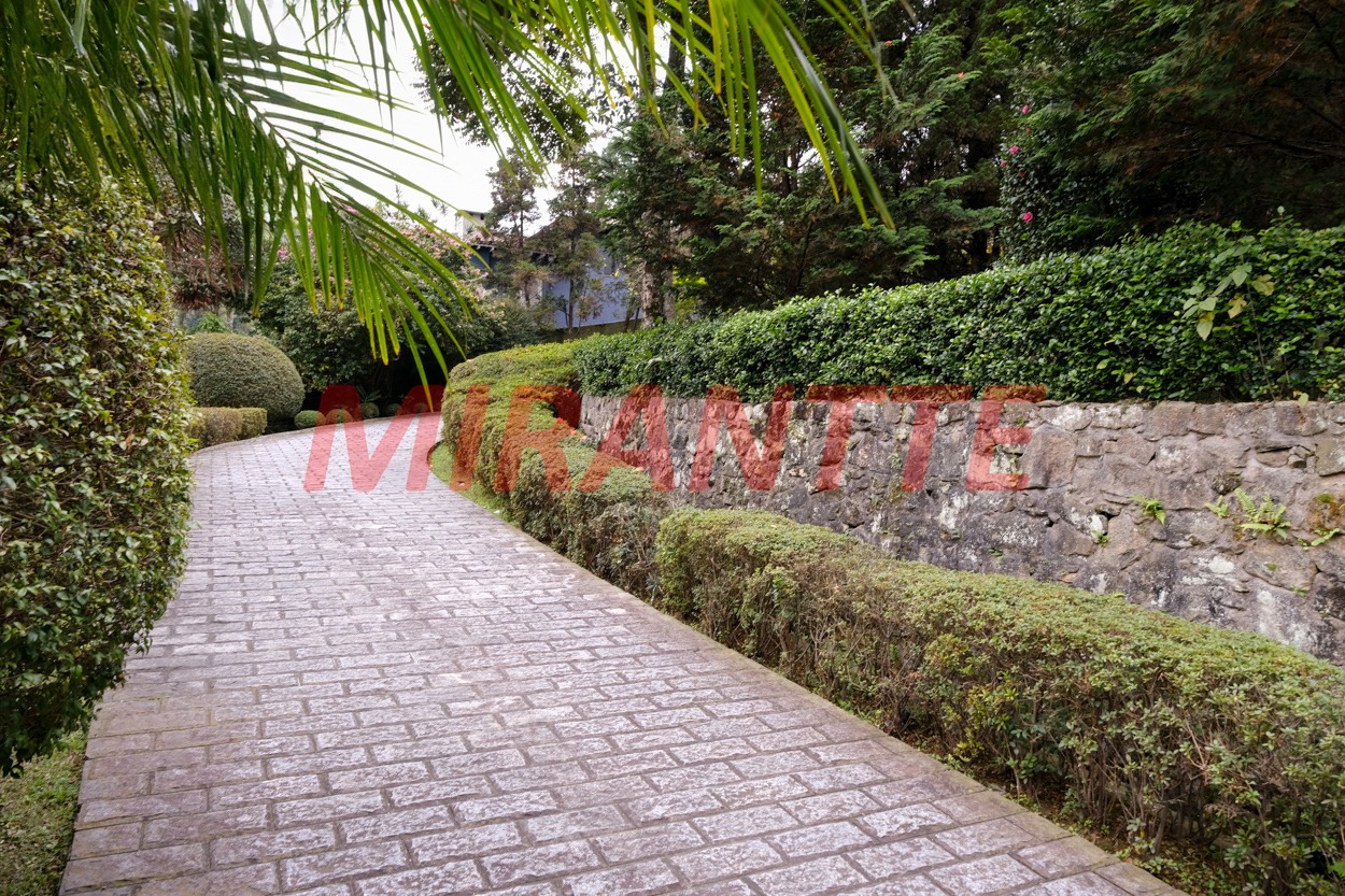 Sobrado de 541m² com 4 quartos em Morumbi