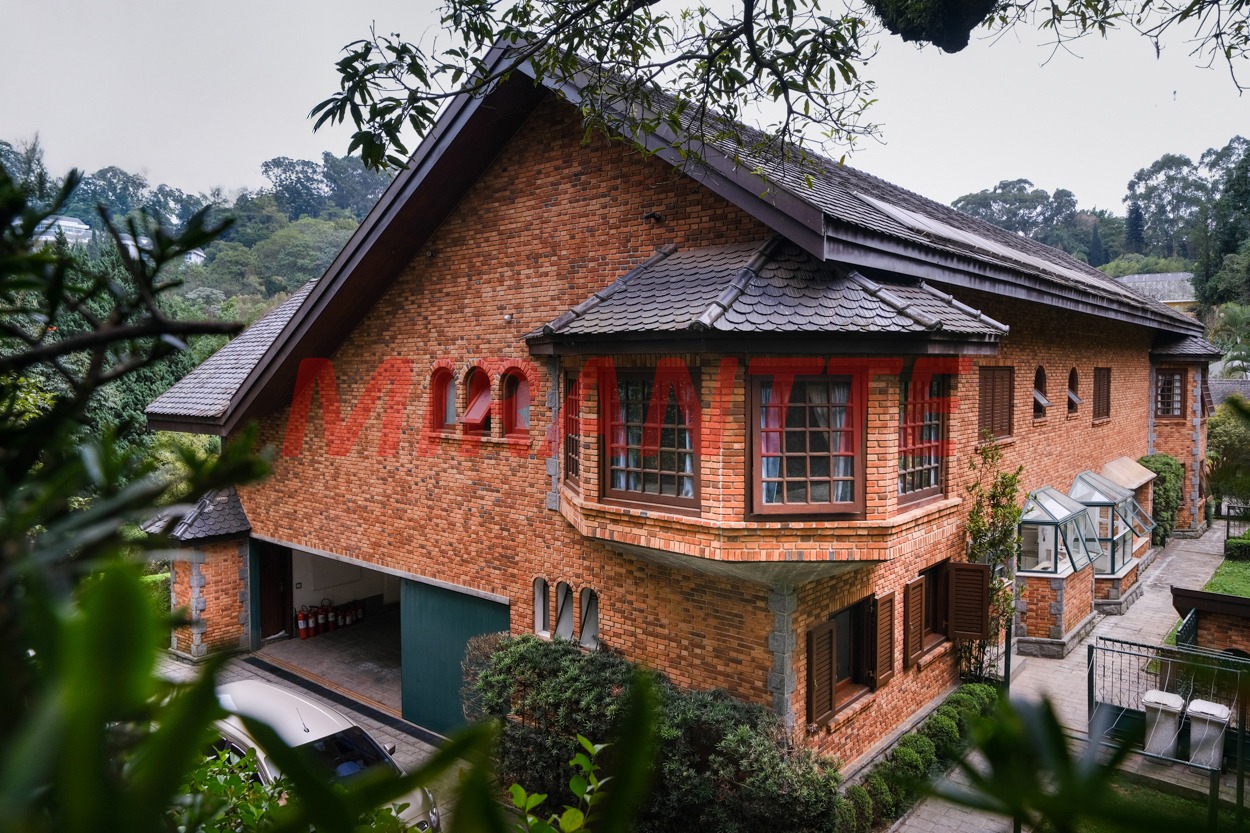 Sobrado de 541m² com 4 quartos em Morumbi