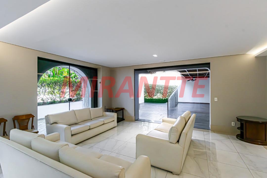 Apartamento de 293m² com 4 quartos em Moema