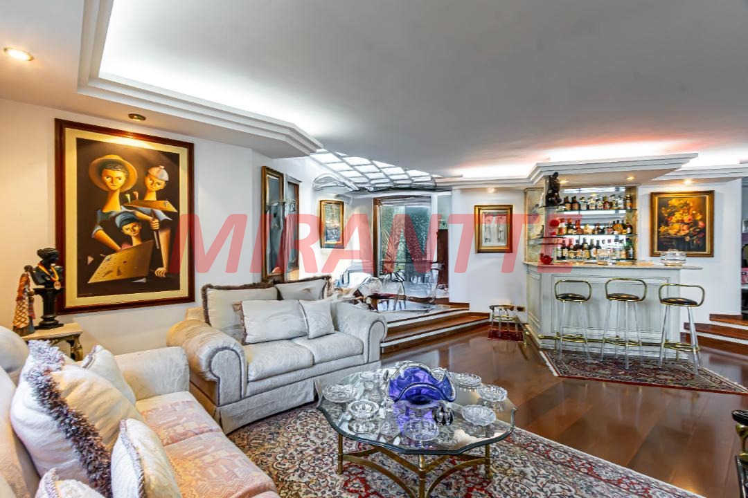 Apartamento de 293m² com 4 quartos em Moema