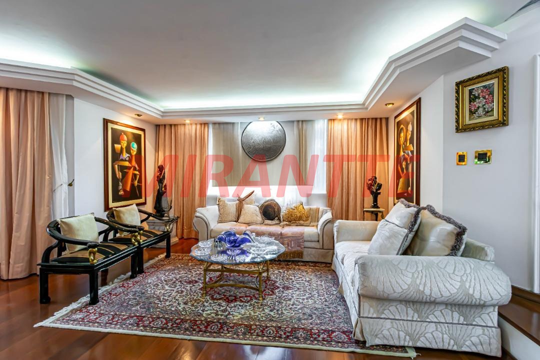 Apartamento de 293m² com 4 quartos em Moema