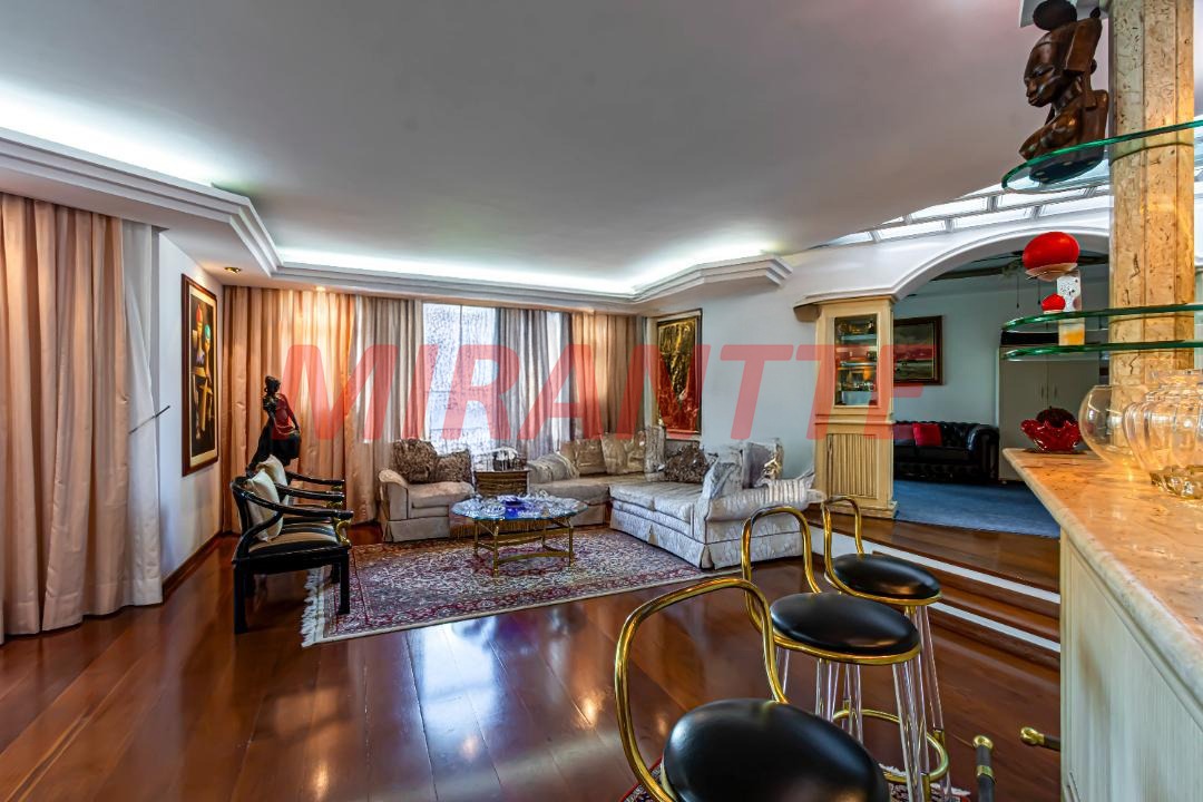Apartamento de 293m² com 4 quartos em Moema